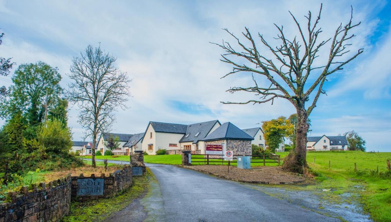 East Clare Golf Village Bodyke Zewnętrze zdjęcie
