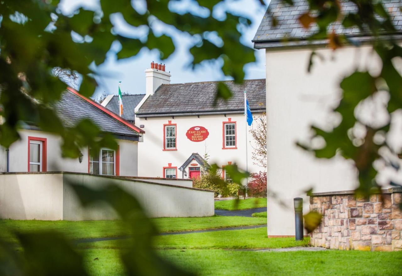 East Clare Golf Village Bodyke Zewnętrze zdjęcie