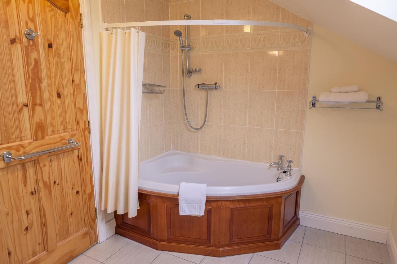 East Clare Golf Village Bodyke Zewnętrze zdjęcie